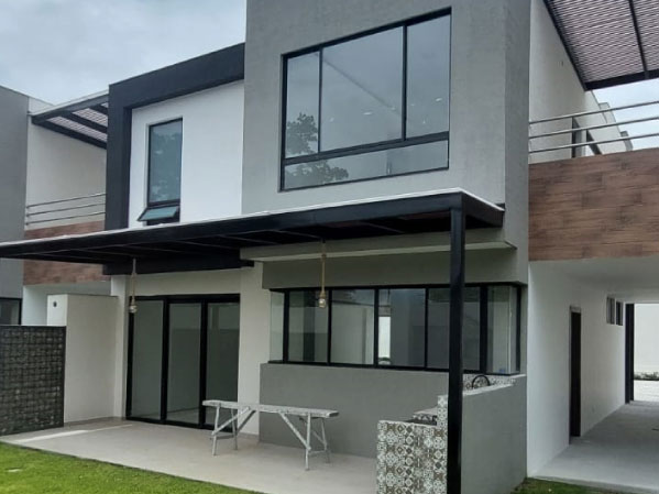fabricacion-ventanas-vidrio-templado-ecuador-la-casa-del-vidrio
